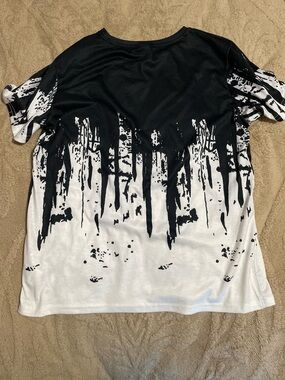 Black & White Graphic Short Sleeve Tee - Kids